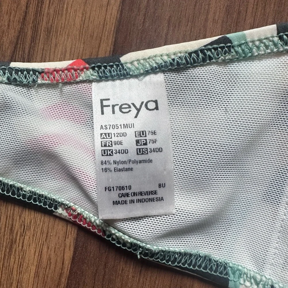 Freya Bassline Underwire Bikini Top 34DD - Picture 6 of 6